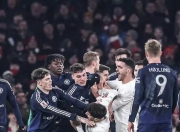 开云体育官网-阿森纳点球大战制胜，门将哭着跪倒在草坪！的简单介绍