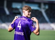 开云APP-利兹联阵容齐整，联赛领头羊实至名归的简单介绍