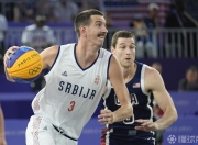 开云体育入口-尼克斯爆冷塞尔维亚男篮，浓眉惊艳世界