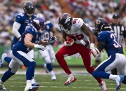 开云体育平台APP-那不勒斯生死战告捷，苏亚雷斯破纪录之夜点燃马拉多纳球场