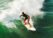 开云体育平台APP-街道引擎与球场奇迹，当F1焦点战遇上篮网爆冷夜