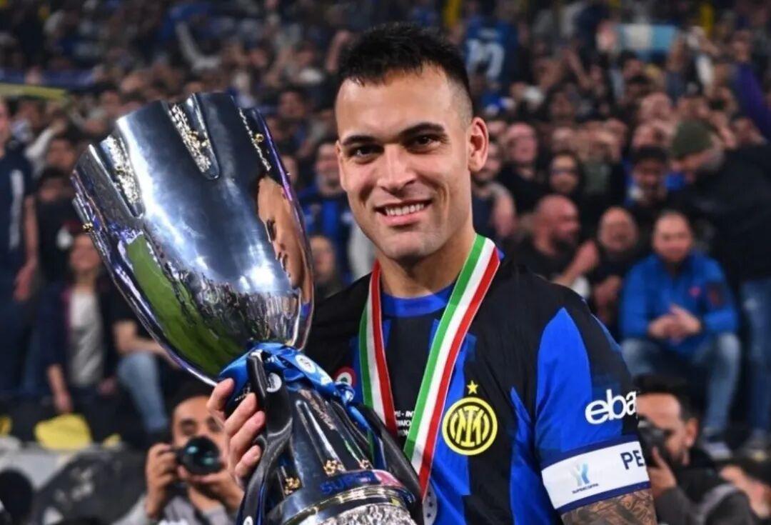 哥斯达黎加球队奋勇拼搏，晋级欧冠八强的简单介绍