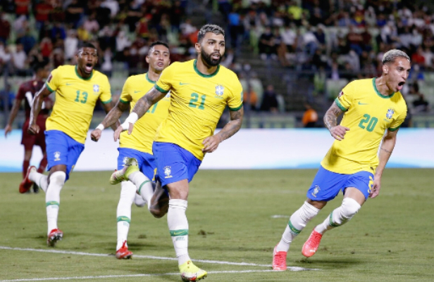 南美选手团结协作,实现佳绩的简单介绍 南美选手团结协作,实现佳绩的简单介绍