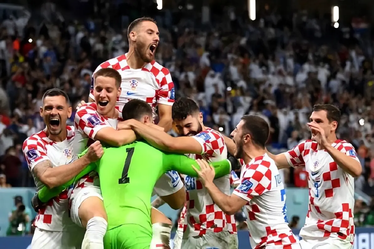 瑞典鏖战克罗地亚,蒂亚戈扛起全队 瑞典鏖战克罗地亚,蒂亚戈扛起全队