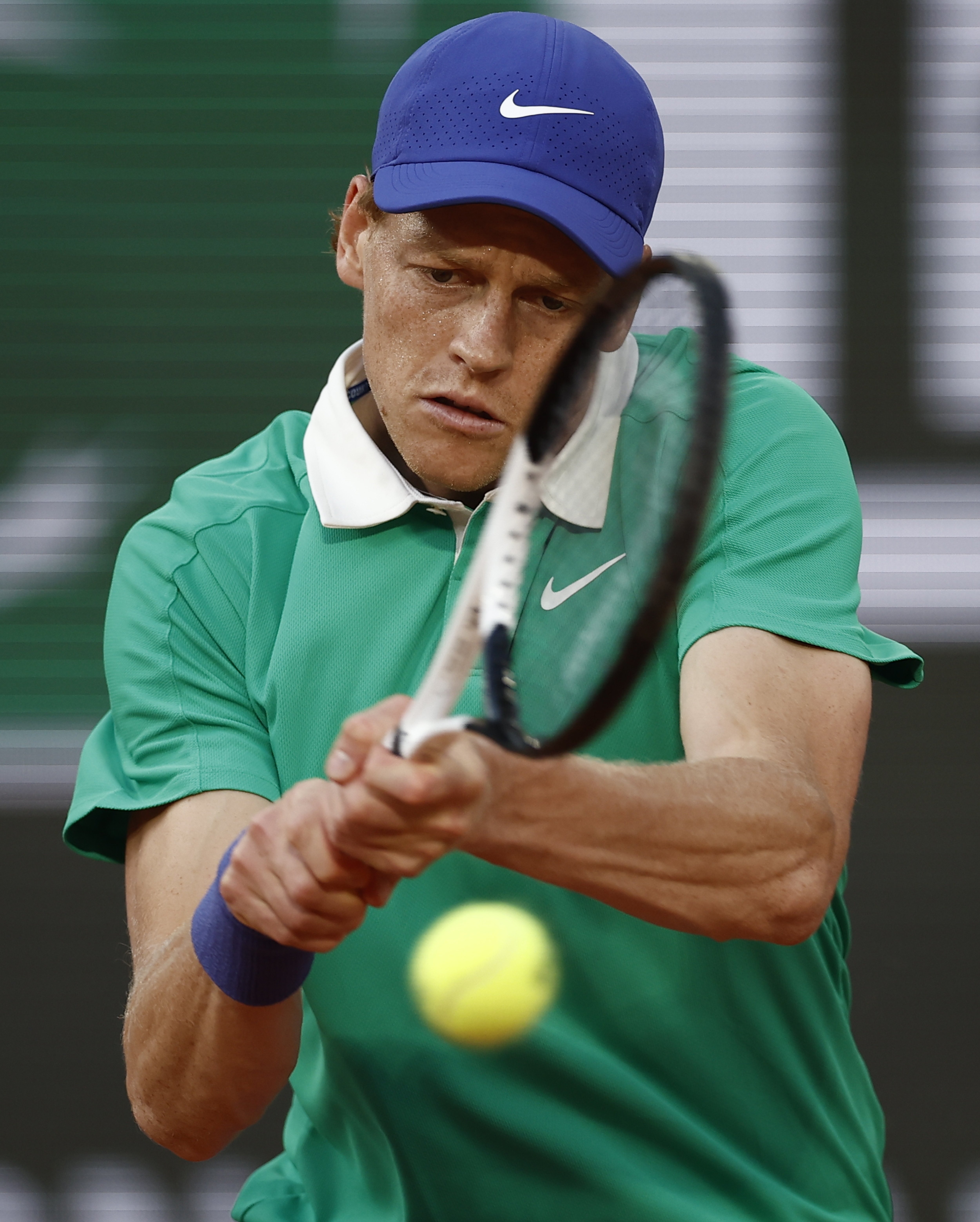 澳网逆转法网,辛纳刷新纪录 澳网逆转法网,辛纳刷新纪录