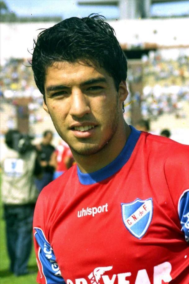 巴萨碾压乌拉圭，苏亚雷斯打破历史纪录