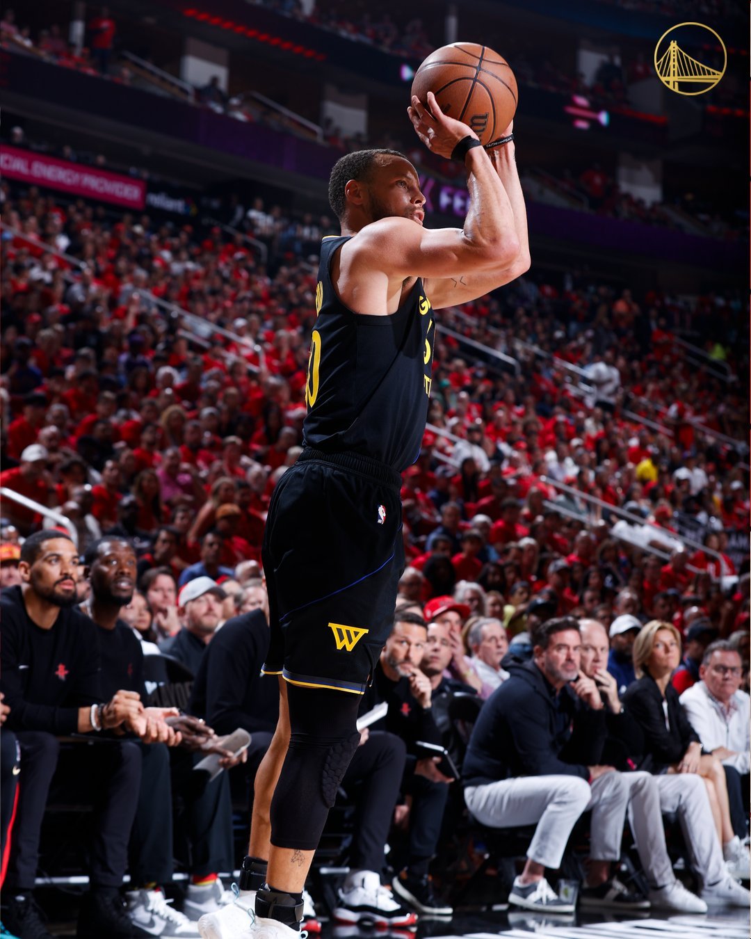 包含勇士B队逆转立陶宛男篮，戈贝尔统治全场的词条