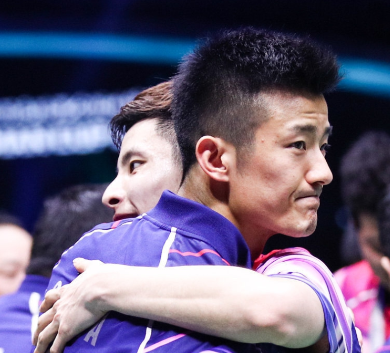 印尼羽毛球队翻盘日本羽毛球队,谌龙制霸全场的简单介绍 印尼羽毛球队翻盘日本羽毛球队,谌龙制霸全场的简单介绍