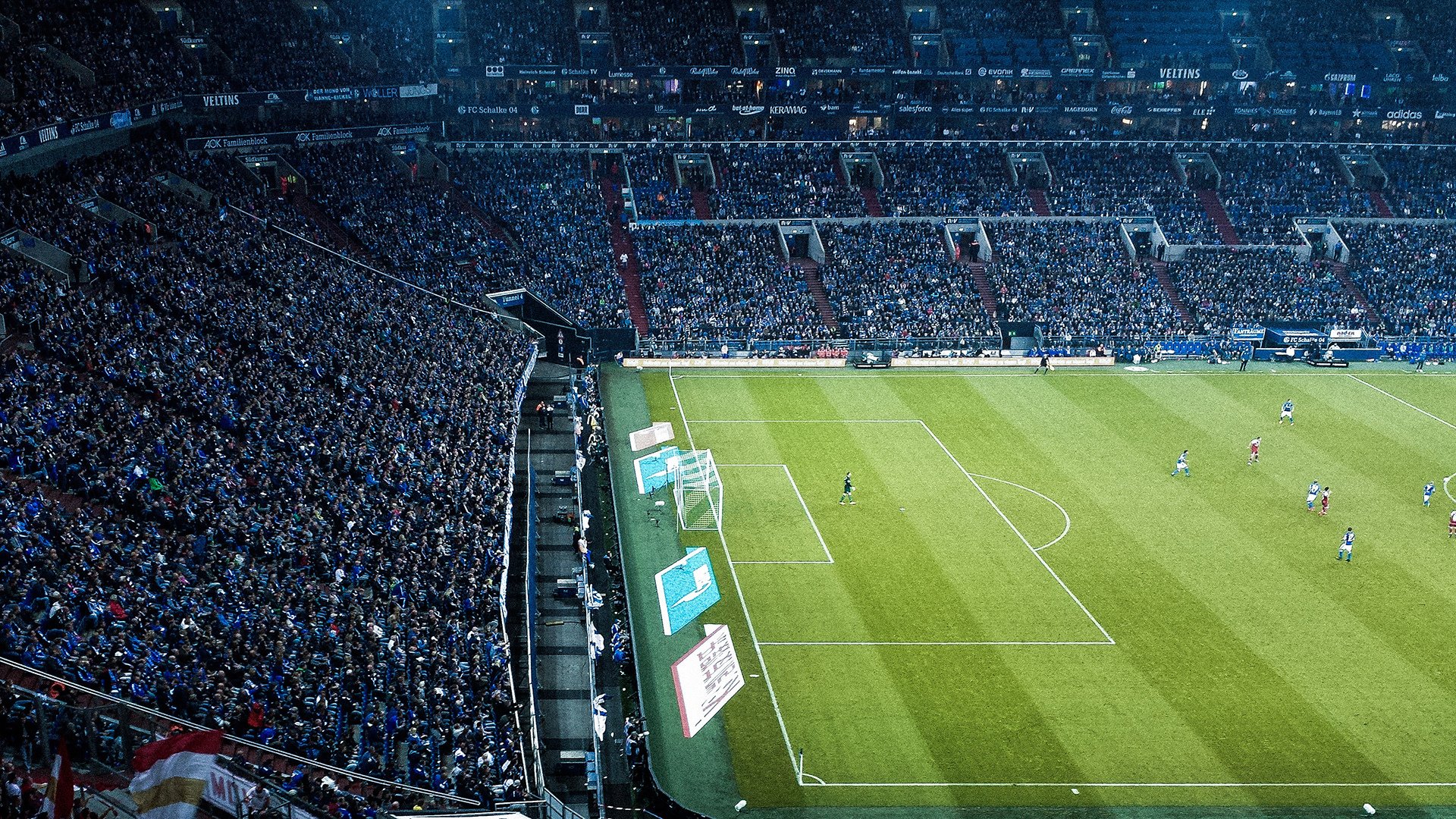 从雷恩到巴林,孔德的接管艺术—当足球的坚韧遇见F1的绝对统治