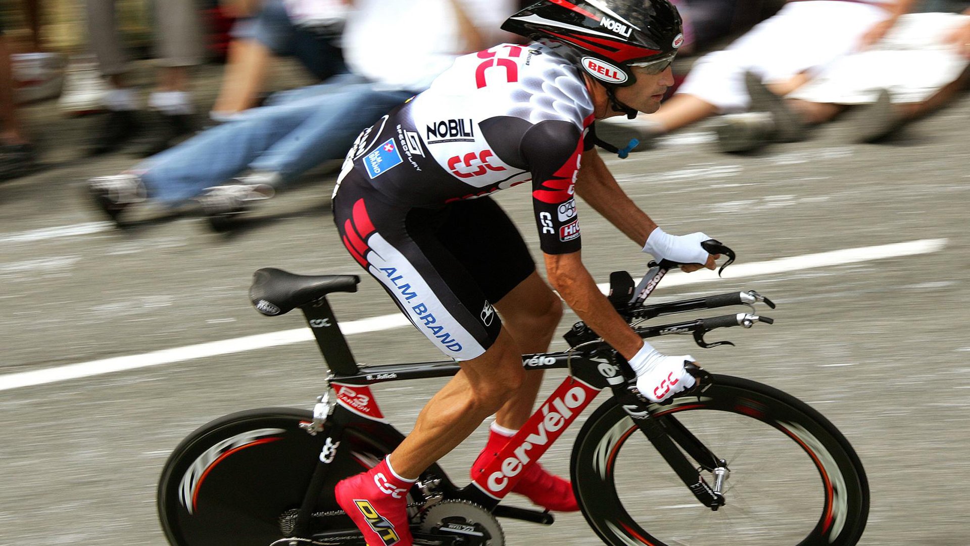 当北欧琴弦拨动南美火焰,厄德高在欧冠的指挥家之夜与足球的地理诗学