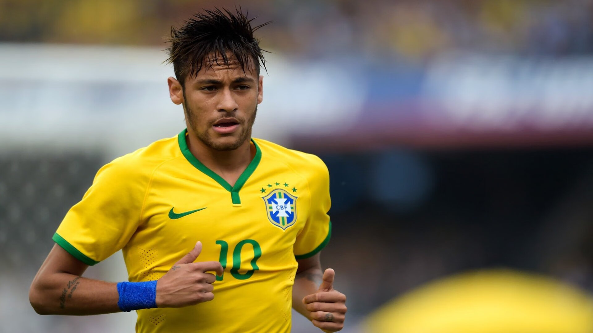 欧陆烽火与英伦狂飙，孔德接管英超争冠，国际米兰逆转克罗地亚启示录